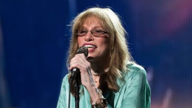 Carly Simon performs during the 2017 Tribeca Film Festival. Pic: AP