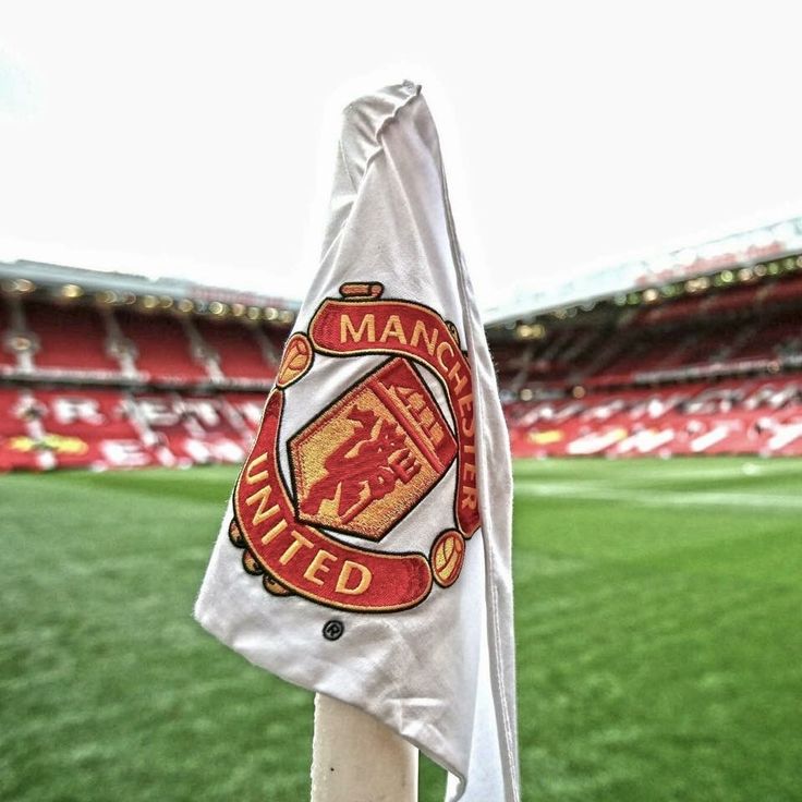 Manchester United transfer news